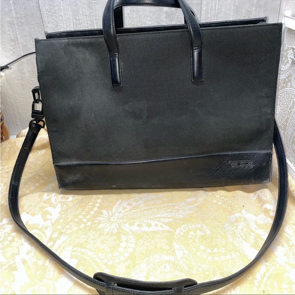 TUMI BLACK BALLISTIC NYLON PORTFOLIO BAG Breifcase Laptop Travel Work Bag
